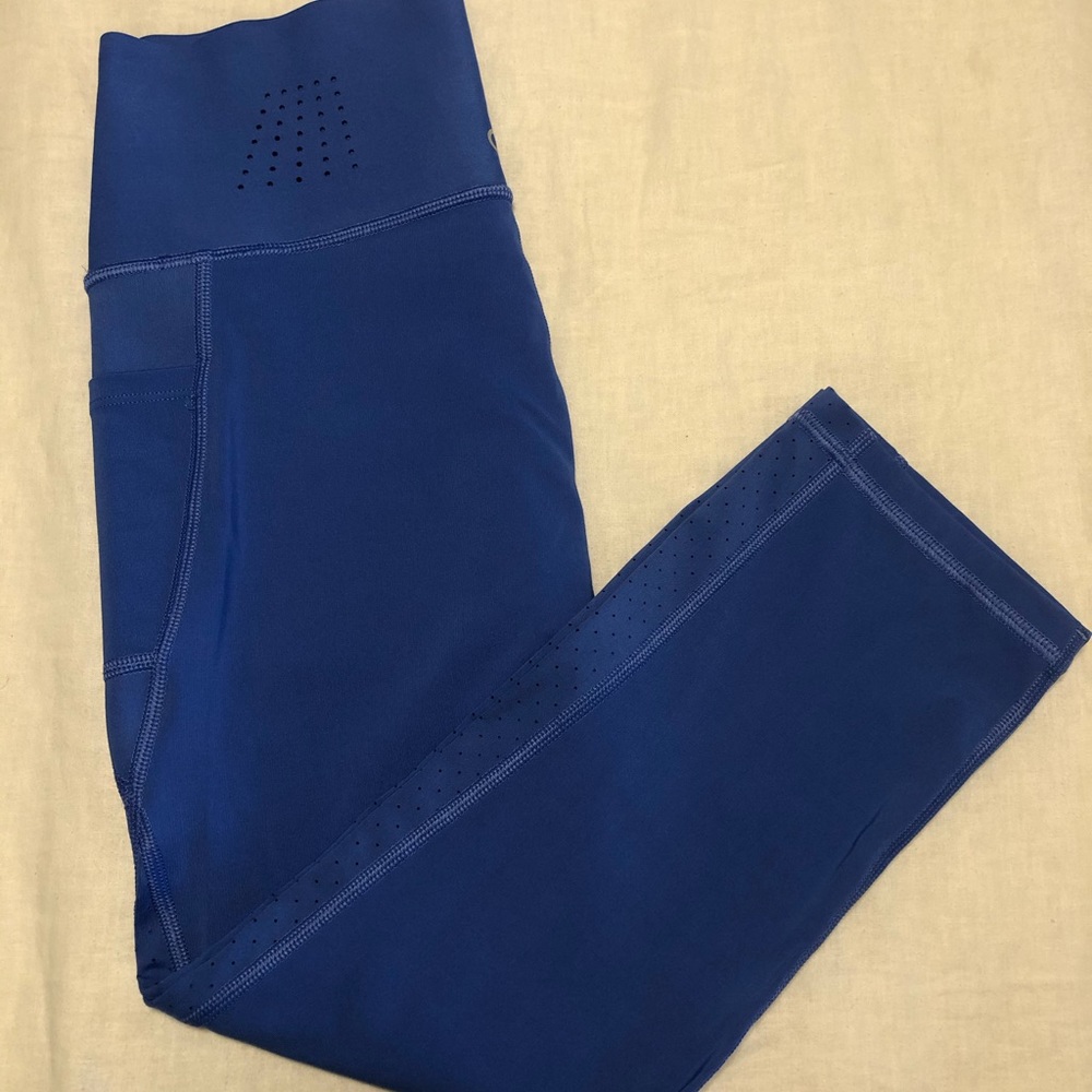 Gap Athletic 3/4 Leggings